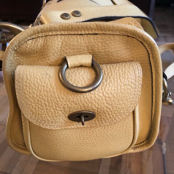 Mulberry Emmy Leather Shoulder Bag - Picture 3 of 9